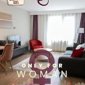 Frezya - Exclusively Woman Hotel